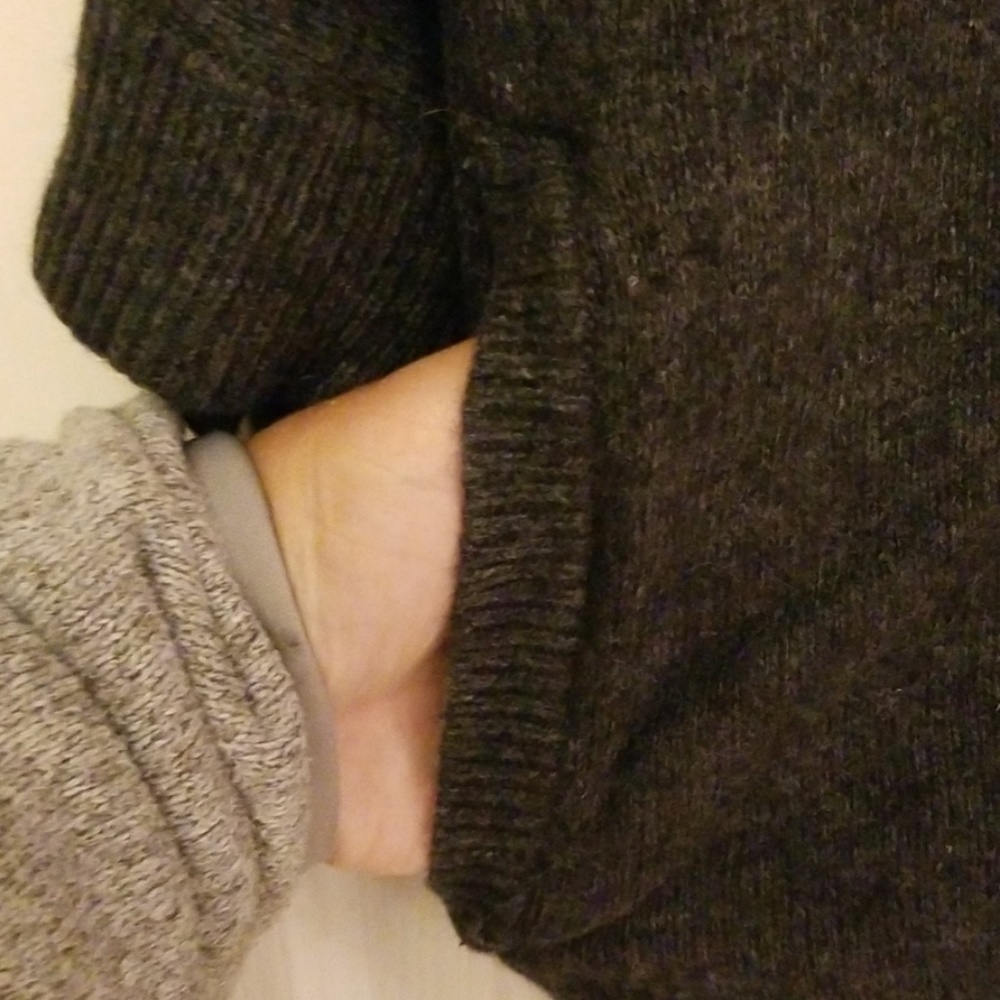 Loft sweater - Picture 2 of 5